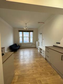 1 bedroom apartment to rent, High Street, Bramley, Busbridge and Hascombe, GU5