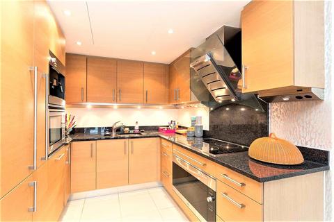 2 bedroom apartment to rent, Centurion Building, 376 Queenstown Road, London, SW11