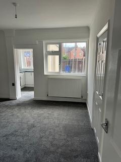 3 bedroom terraced house to rent, 13 Swan Street, Bentley, Doncaster, DN5