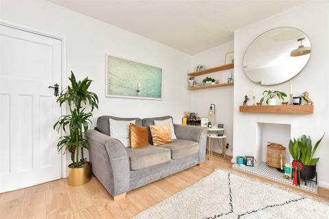 2 bedroom ground floor maisonette for sale, Beynon Road, Carshalton, Surrey