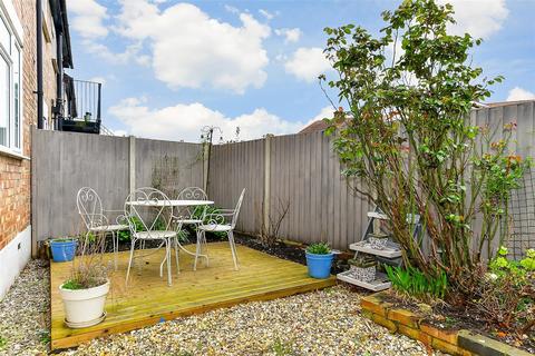 31 Beynon Road, Carshalton, SM5 3RW