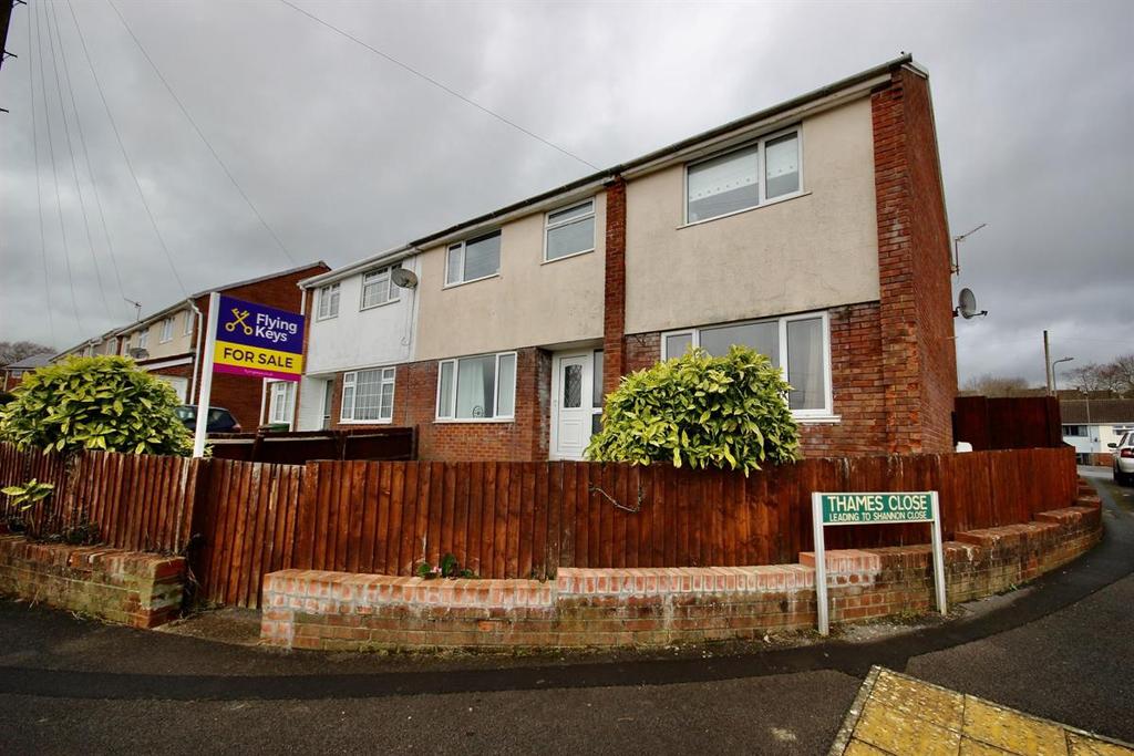 Severn Road, Pontllanfraith, Blackwood 4 bed semidetached house £210,000