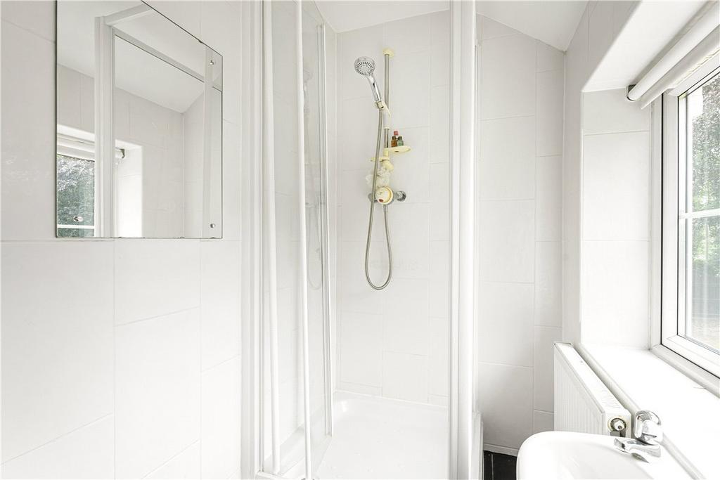 Annexe Shower Room