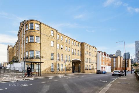 22 Edward Square, London, SE16 5EE