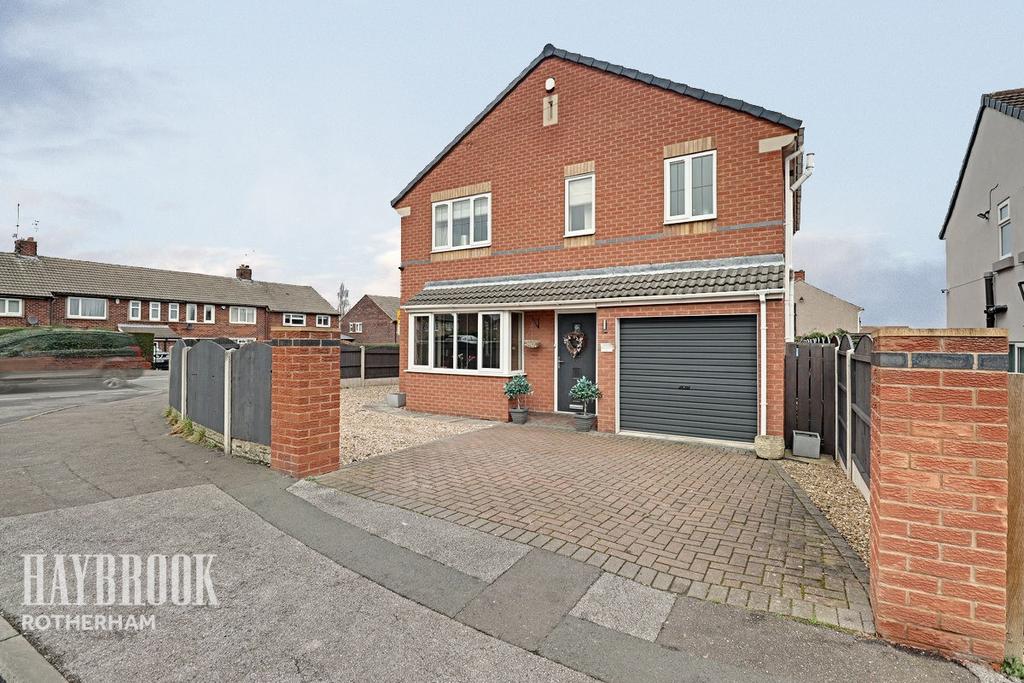 Thrybergh Hall Road, Rawmarsh 4 bed detached house £235,000