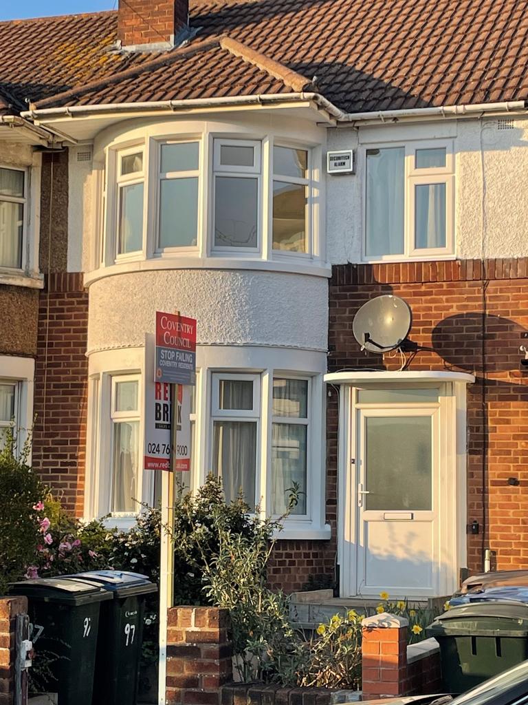 Blackwatch Rd, Radford, Coventry 3 bed terraced house £795 pcm (£183 pw)