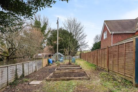 17 Eldon Road, Kings Somborne, Stockbridge, SO20 6NN