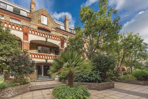 Flat 20, De Walden House Allitsen Road, London, NW8 7BA