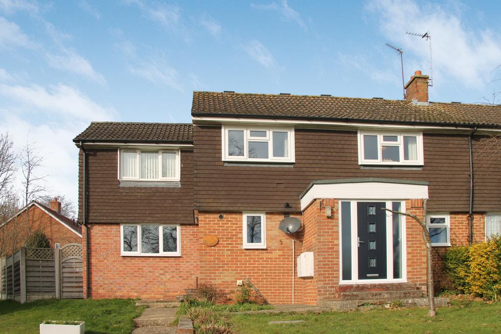 Wickham, Hampshire 4 bed semidetached house for sale £400,000