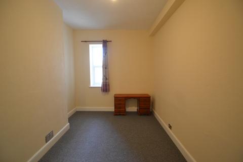 2 bedroom apartment to rent, Terminus Road, Eastbourne BN21