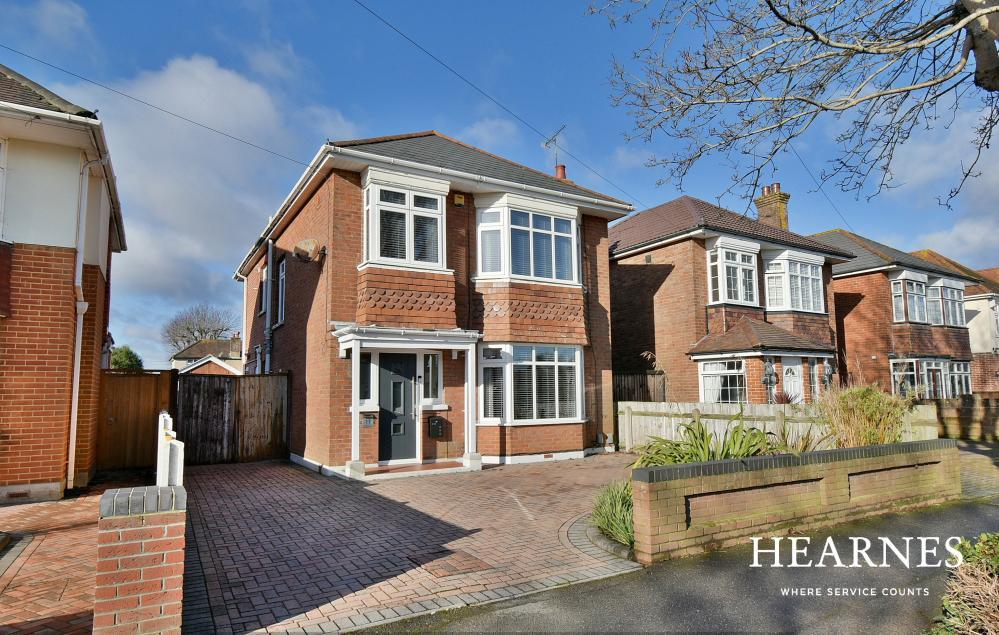 Broughton Avenue, Redhill, Bournemouth, Dorset BH10 6HY 4 bed detached