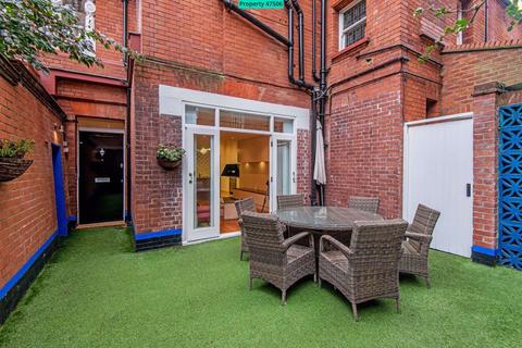 2 bedroom ground floor flat to rent, 61A Eton Avenue, London, NW3