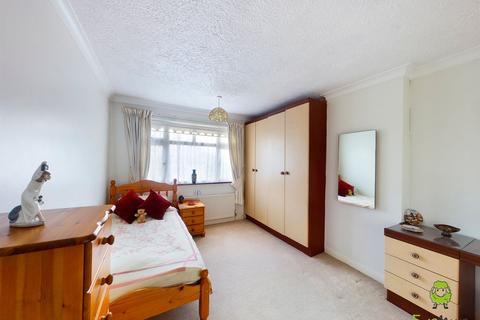 3 Highbanks Close, Welling, DA16 3ES
