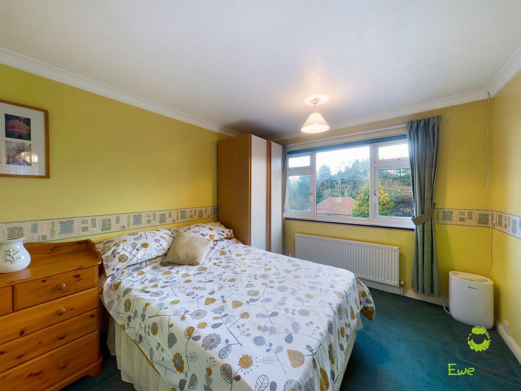 Bedroom 2 (Double)
