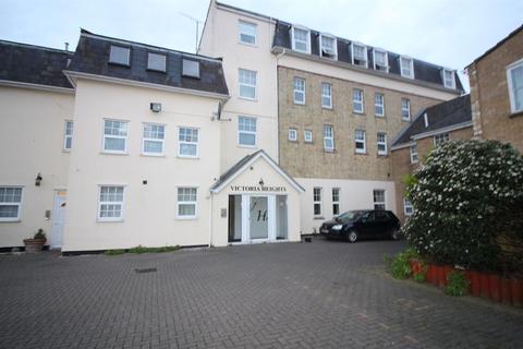 Flat 16, Victoria Heights Carnarvon Road, Clacton-on-sea, CO15 6QA