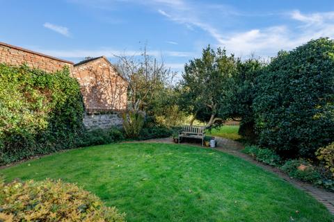 45 High Street, Warwick, CV34 4AX