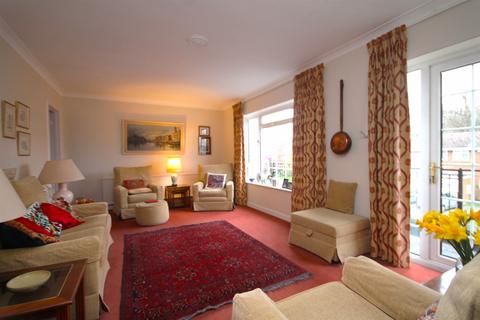 48 Valley Road, Henley-on-thames, RG9 1RR