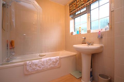 48 Valley Road, Henley-on-thames, RG9 1RR