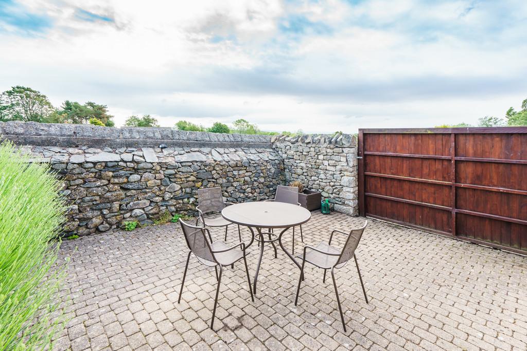 Private Courtyard Garden