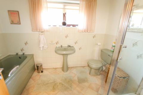 31 Alexandra Drive, Prestatyn, LL19 8BW