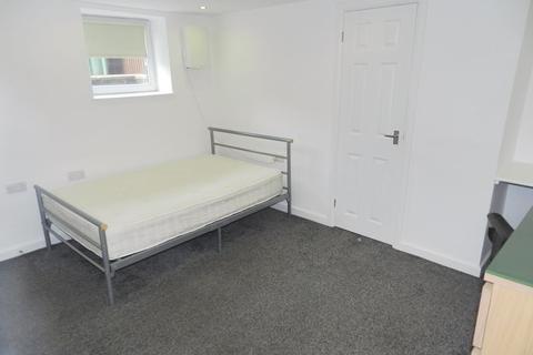 4 Sowood Street, Leeds, LS4 2JZ