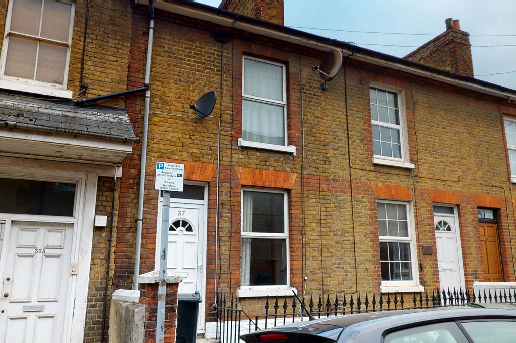 Scott Street, Maidstone, Kent, ME14 3 bed terraced house £300,000