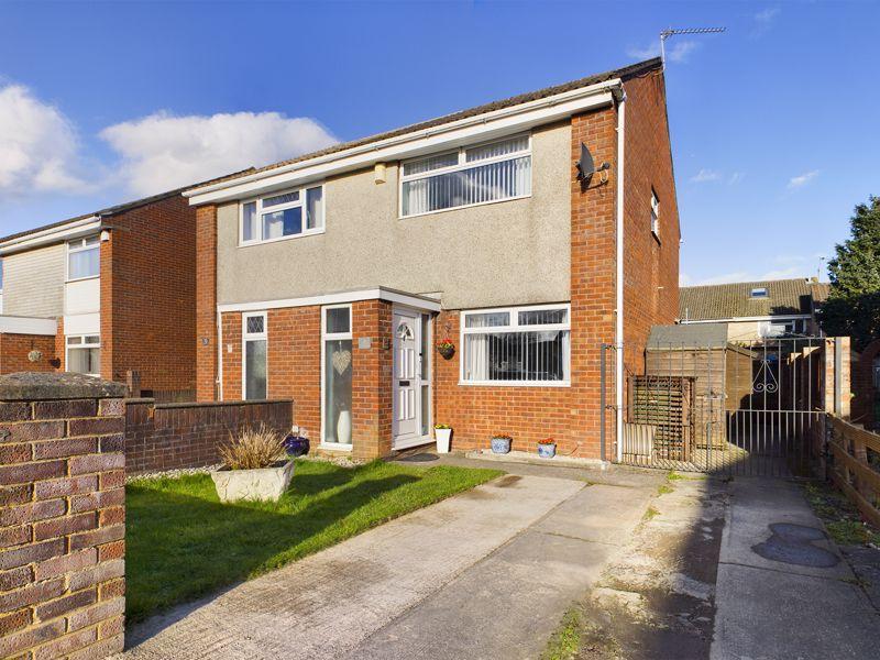 Ascot Close Lower Ely Cardiff CF5 5BE 2 bed semidetached house £190,000