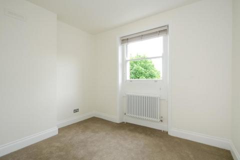 2 bedroom maisonette to rent, Loraine Road, Holloway, London