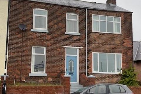 3 bedroom semi-detached house to rent, The Kings Road, Southwick SR5