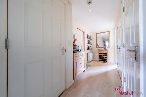 31 Farthing Close, Watford, WD18 0BT