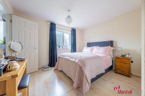 31 Farthing Close, Watford, WD18 0BT