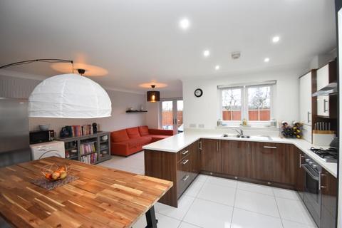 46 Blacader Drive, Gartloch Village, Glasgow, G69 8DG