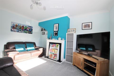 72 Green Walk, Crayford, Dartford, DA1 4JL