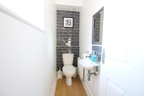 72 Green Walk, Crayford, Dartford, DA1 4JL