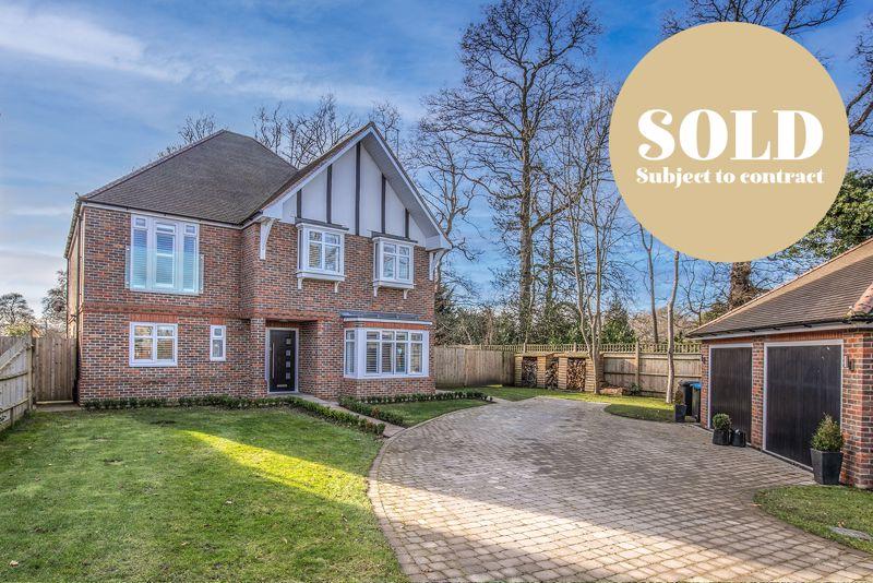 Folders Lane, Burgess Hill 5 bed detached house £1,150,000