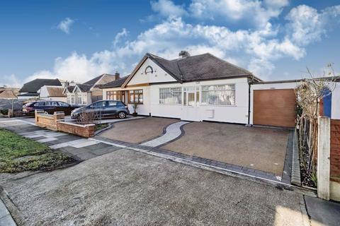 6 Deveron Way, Romford, RM1 4UL