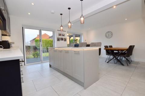 21 Bytham Heights, Castle Bytham, Grantham, NG33 4ST