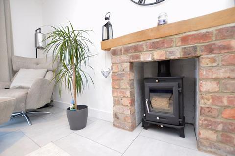 21 Bytham Heights, Castle Bytham, Grantham, NG33 4ST