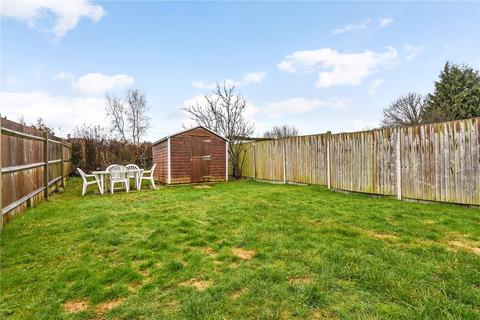 17 Hazelbank Close, Liphook, GU30 7BY