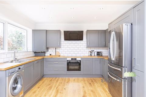 56 Constitution Hill Road, Parkstone, Poole, BH14 0QD