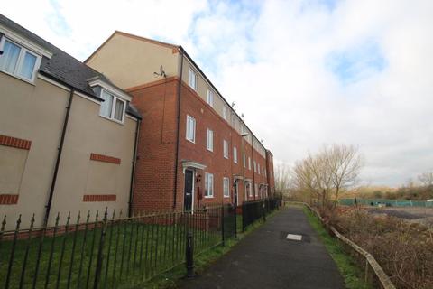 4 bedroom townhouse to rent - Longhorn Avenue, Gloucester