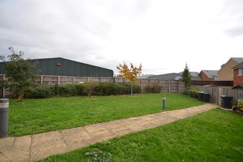 18 River View, Shefford, SG17 5FL