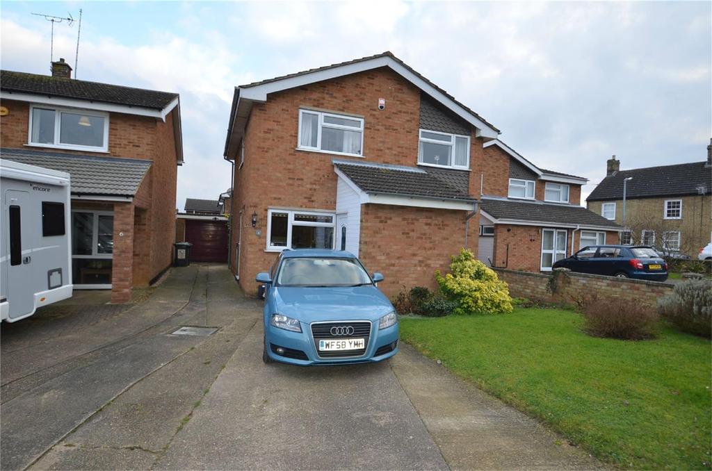 Shefford Road, Meppershall, Bedfordshire 3 bed detached house £1,350