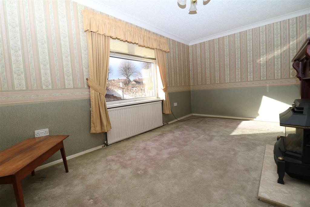 St. Johns Road, Swinton, Mexborough 2 bed end of terrace house £90,000