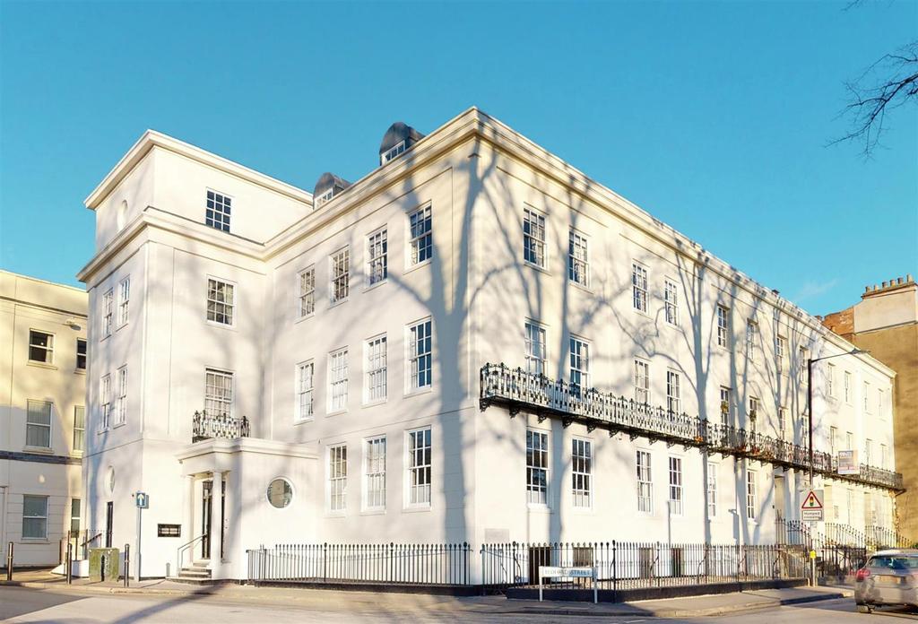 Dormer Place, Leamington Spa 4 bed apartment for sale £730,000
