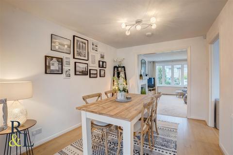 92 Beech Avenue, Keyworth, Nottingham, NG12 5DJ