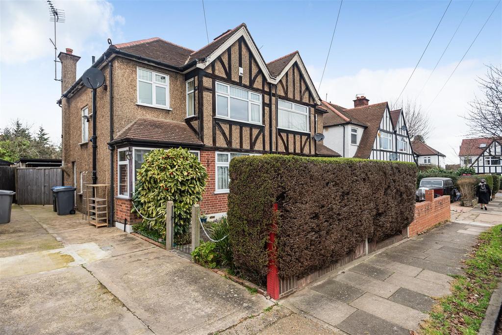 Ambleside Gardens, Wembley 3 bed semidetached house £584,950