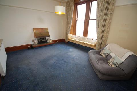23 Ashton Road, Gourock, PA19 1BY