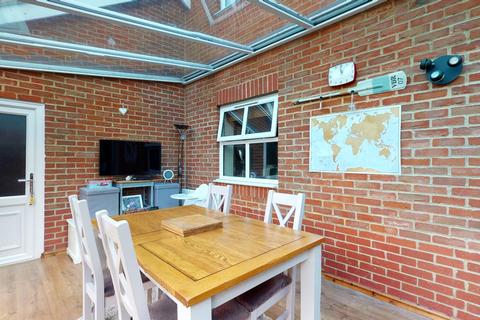 6 Benedictine Road, Minster, Ramsgate, CT12 4BN