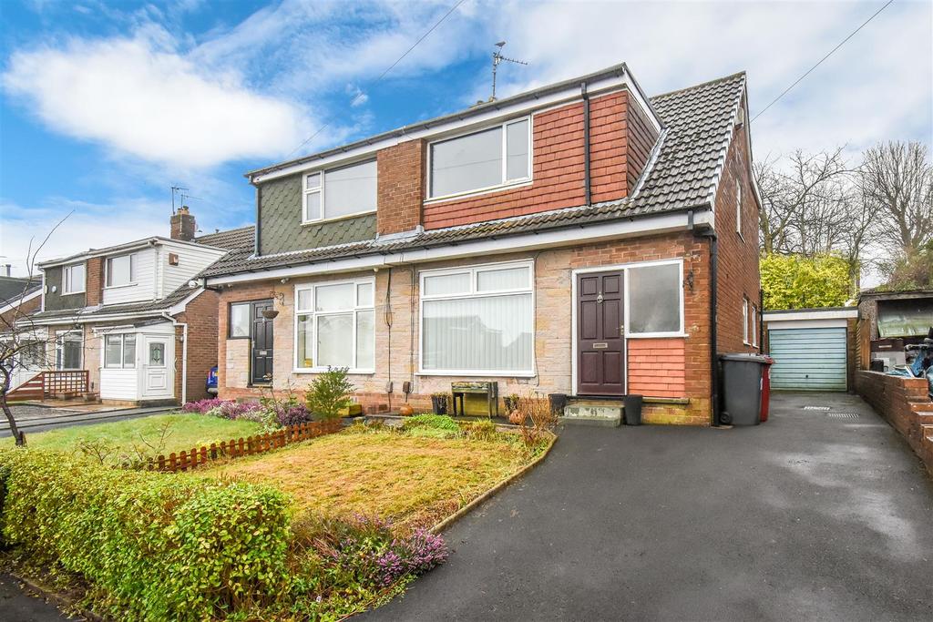 Rhodes Avenue, Blackburn 3 bed house £160,000